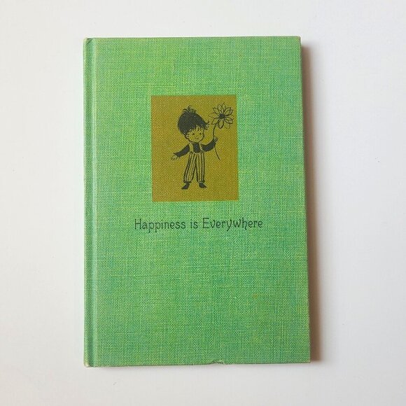*4 for $20* Vintage Book - Happiness is Everywhere - 1967 Hallmark - Picture 1 of 7